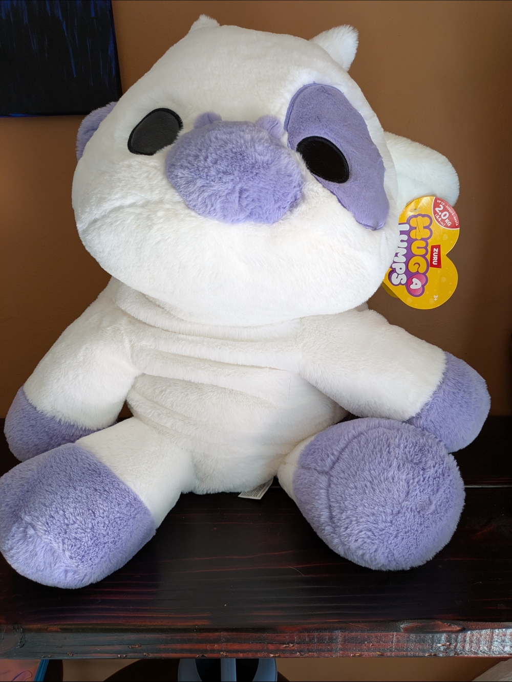 Zuru Hug A Lumps Weighted (2.0kg/ 4.4 Lbs) Plush Cow in Cream and Lavender